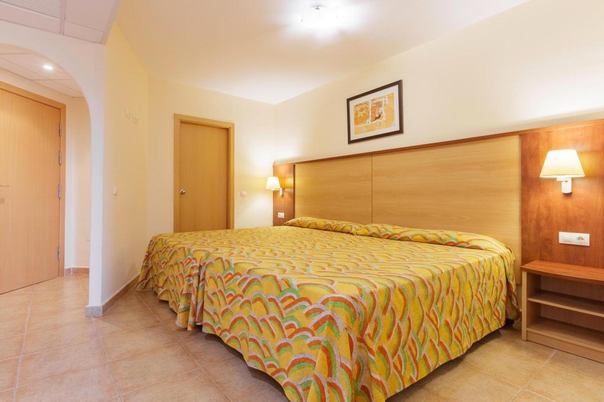 Apartamentos Best Alcazar Tamarindo Exterior foto